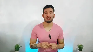 Mi Sugar-daddy hetero con novia me penetra a pelo en mi cama mientras el ve videos porno heteros&excl; Relato sexual